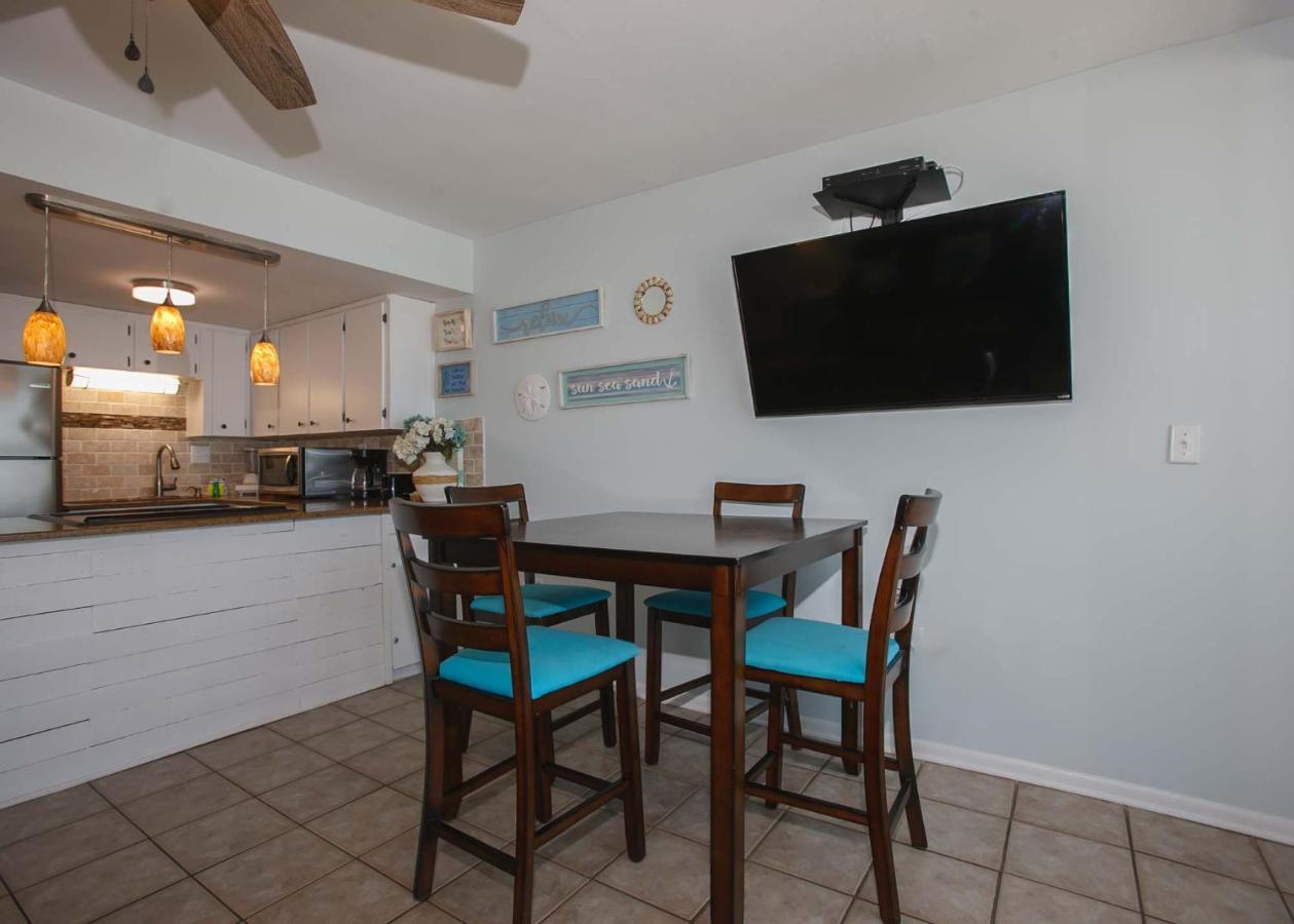 Island Winds West 477 By Albvr - Beachfront, Updated & Beautiful! Just Steps To The Beach & Hangout! Gulf Shores Εξωτερικό φωτογραφία